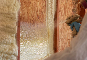 Lincoln, NE Foam Insulation Contractors